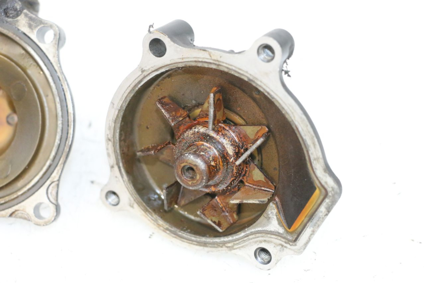 photo de WATER PUMP KAWASAKI GPX R WARBIRD 600 (1988 - 1993) - Checked used part