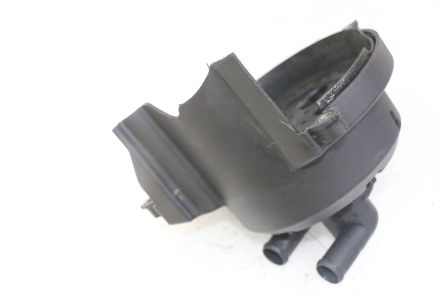 photo de WATER PUMP PEUGEOT JET FORCE CARBU 50 (2003 - 2016) - Zoom on usage condition