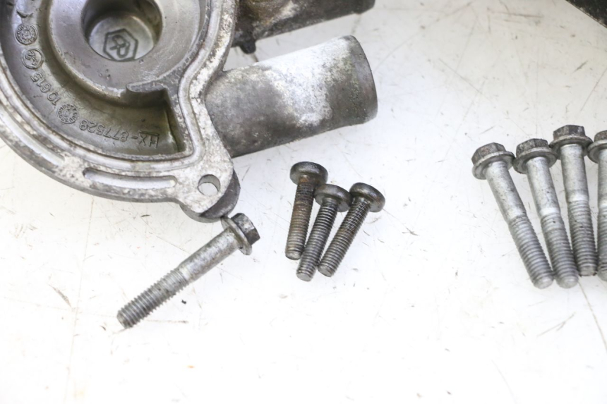 photo de WATER PUMP PIAGGIO MP3 RL 250 (2006 - 2010) - High-resolution close-up