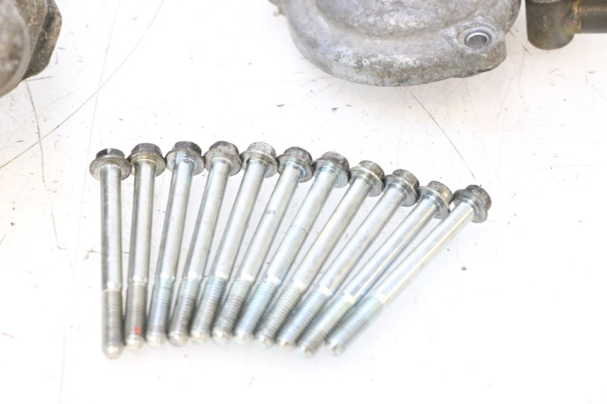 photo de WATER PUMP PIAGGIO MP3 125 (2006 - 2014) - Alternative perspective