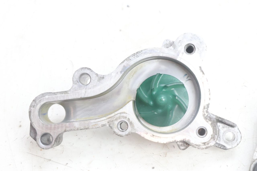 photo de WATER PUMP YAMAHA N-MAX NMAX 125 (2021 - 2024) - Component detail