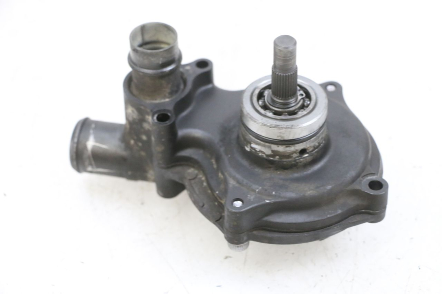 photo de WATER PUMP YAMAHA TDM ABS 900 (2002 - 2014) - Alternative perspective