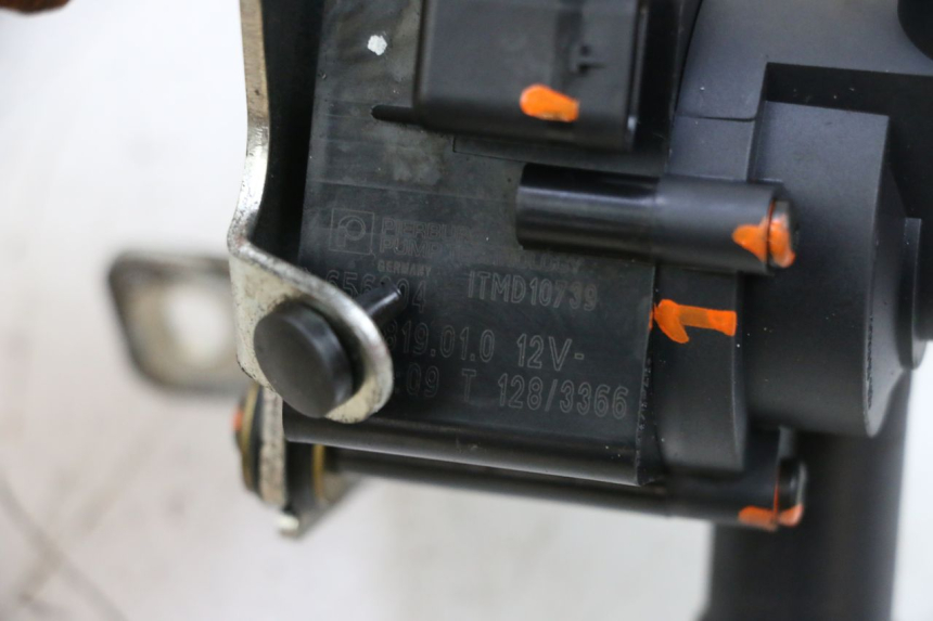 photo de WATER PUMP PIAGGIO VESPA GTS SUPER IE 125 (2009 - 2016) - Component detail