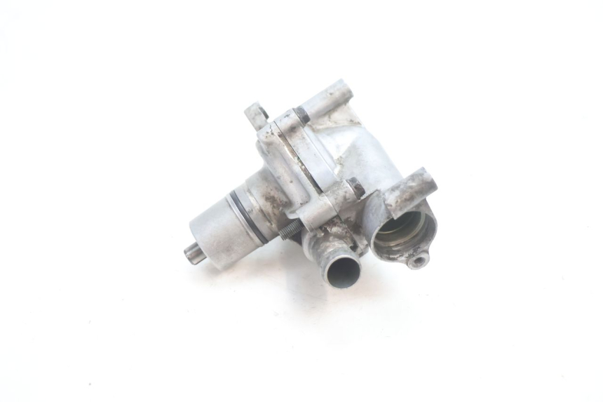 photo de WATER PUMP HONDA XRV AFRICA TWIN 750 (1990 - 1992) - Fixing points details