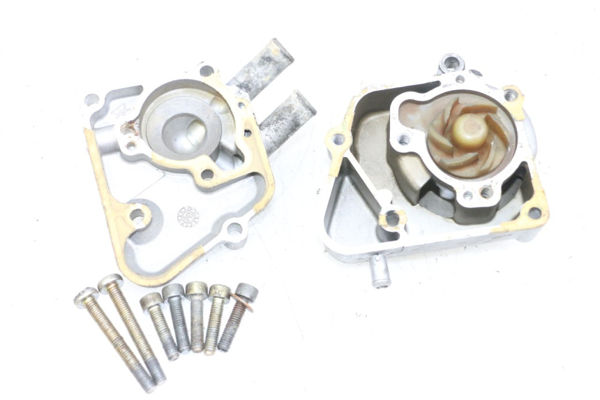 photo de WATER PUMP YAMAHA YP MAJESTY 125 (2002 - 2006) - Main view