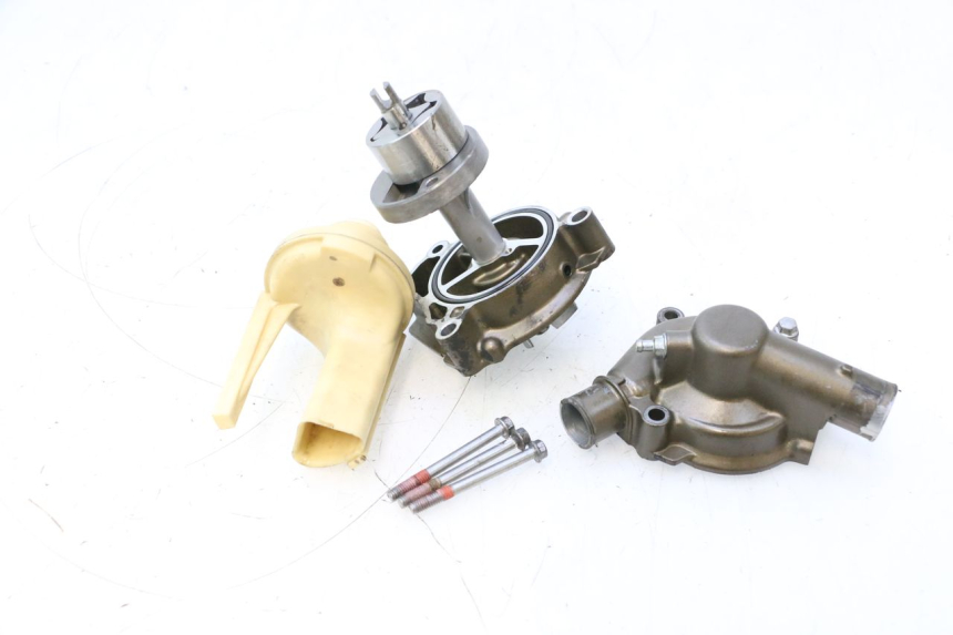 photo de WATER PUMP KAWASAKI ZX-6R ZX6R 600 (2000 - 2002) - Alternative perspective