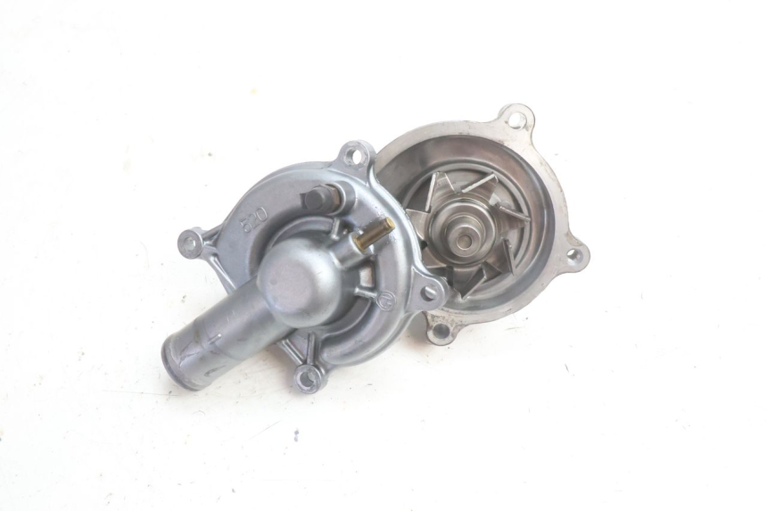 photo de WATER PUMP KAWASAKI ZZR 600 (1995 - 2004) - Technical close-up