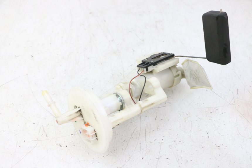 photo de FUEL PUMP SUZUKI BURGMAN 125 (2007 - 2014) - Main view