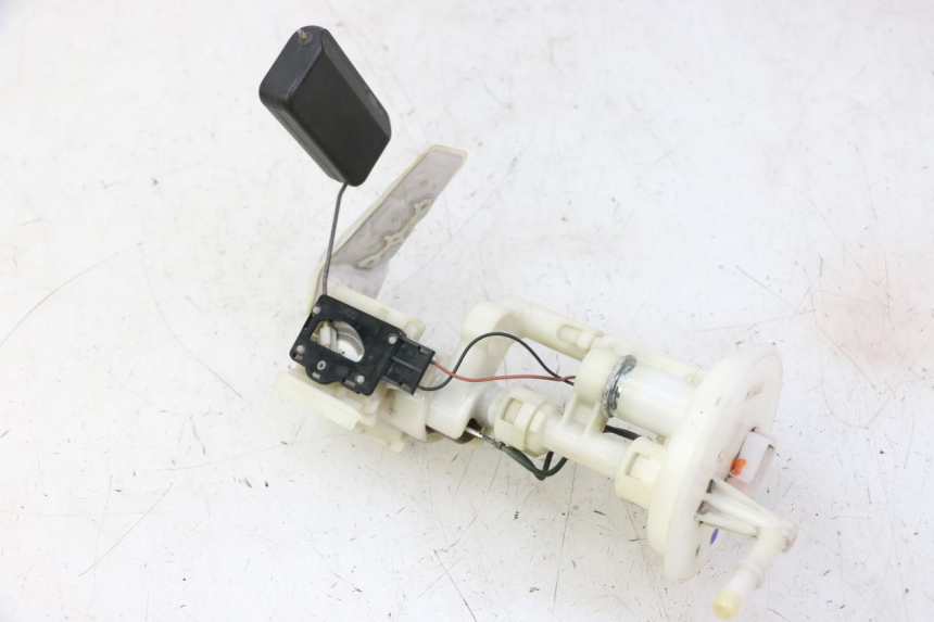photo de FUEL PUMP SUZUKI BURGMAN 125 (2007 - 2014) - Component detail