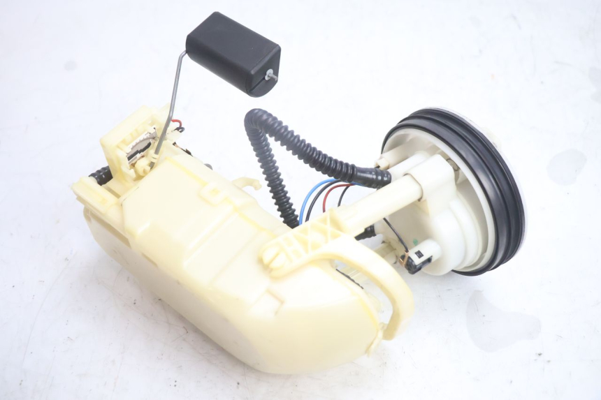 photo de FUEL PUMP SUZUKI BURGMAN EXECUTIVE ABS 650 (2006 - 2012) - Checked used part