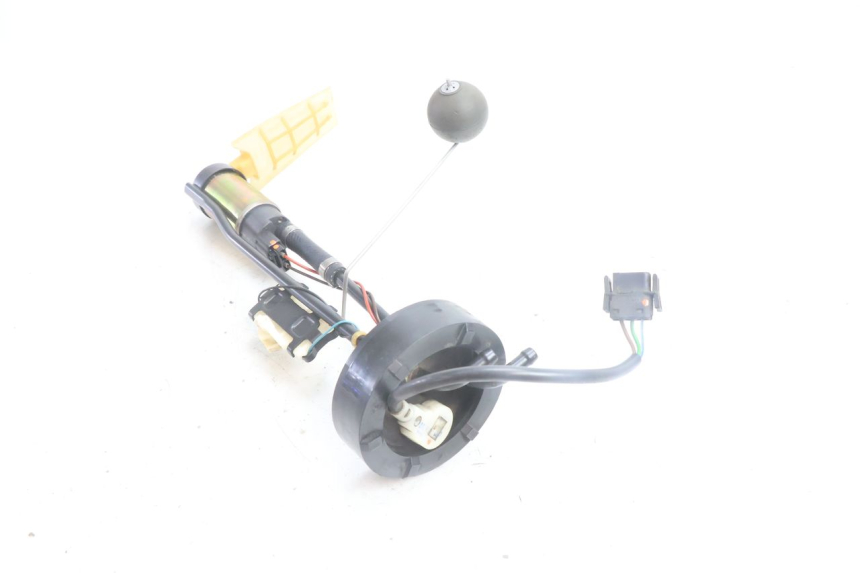 photo de FUEL PUMP BMW C1 125 (2000 - 2003) - Zoom on usage condition