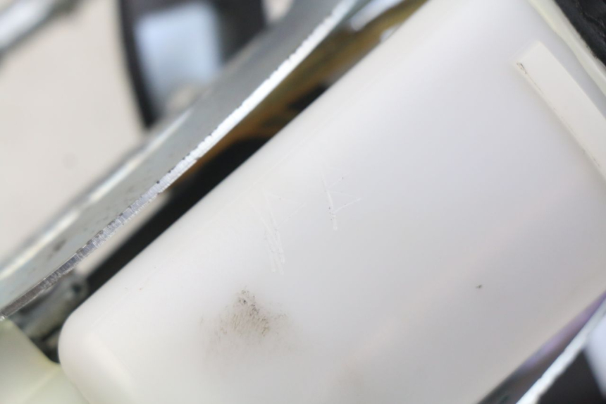 photo de FUEL PUMP HONDA CB R 1000 (2018 - 2023) - Component detail