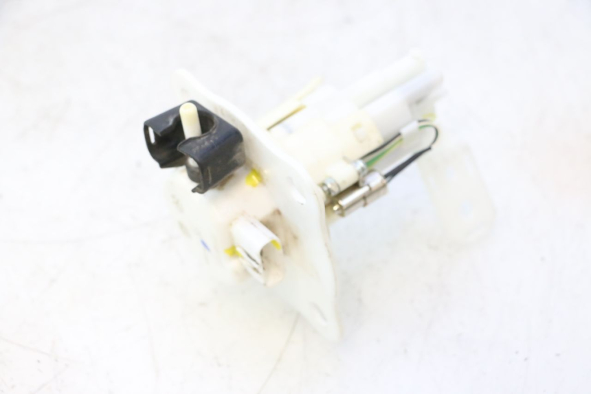 photo de FUEL PUMP HONDA CRF CR-F 125 (2020 - 2021) - Surface and material condition