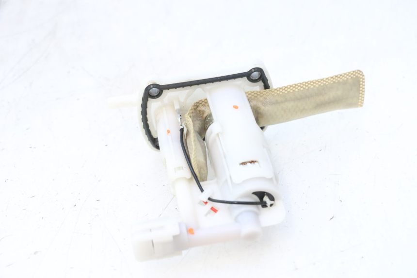 photo de FUEL PUMP JM MOTORS F45i 4T 50 (2020 - 2023) - Fixing points details