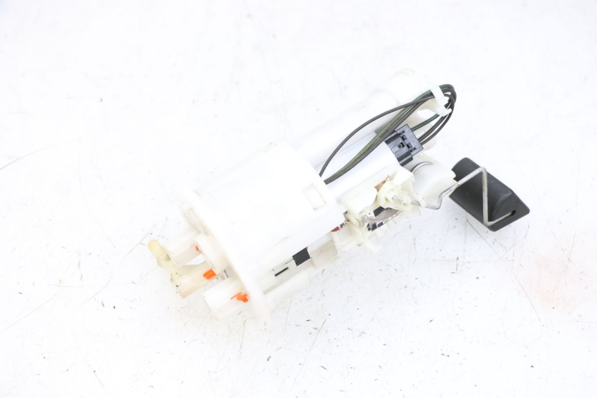 photo de FUEL PUMP YAMAHA FJR ABS 1300 (2006 - 2012) - Technical close-up