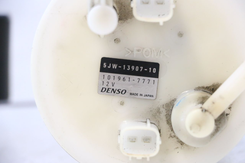 photo de FUEL PUMP YAMAHA FJR 1300 (2001 - 2005) - Surface and material condition