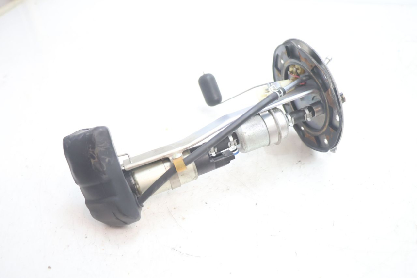 photo de FUEL PUMP HONDA FJS SILVER WING SILVERWING 400 (2005 - 2008) - Technical close-up