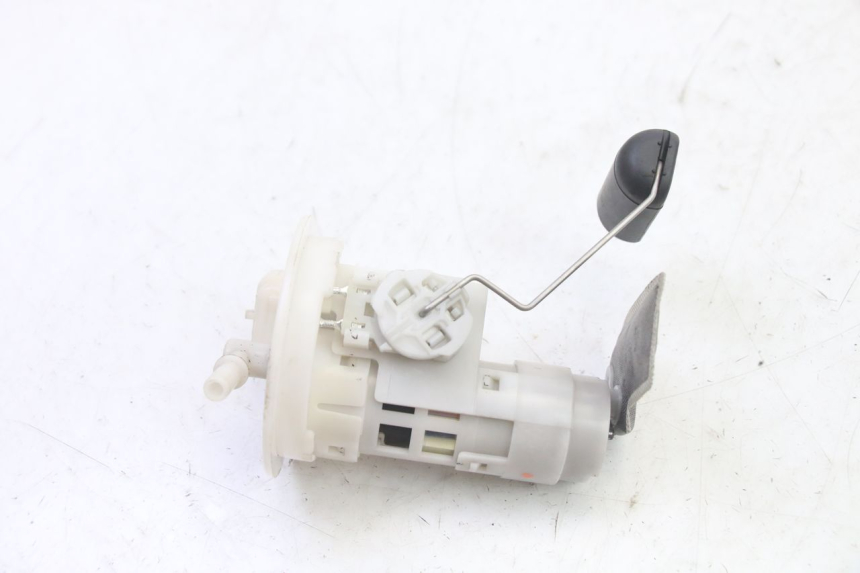 photo de FUEL PUMP VENESI FLY RETRO 4T 50 (2020 - 2025) - Alternative perspective
