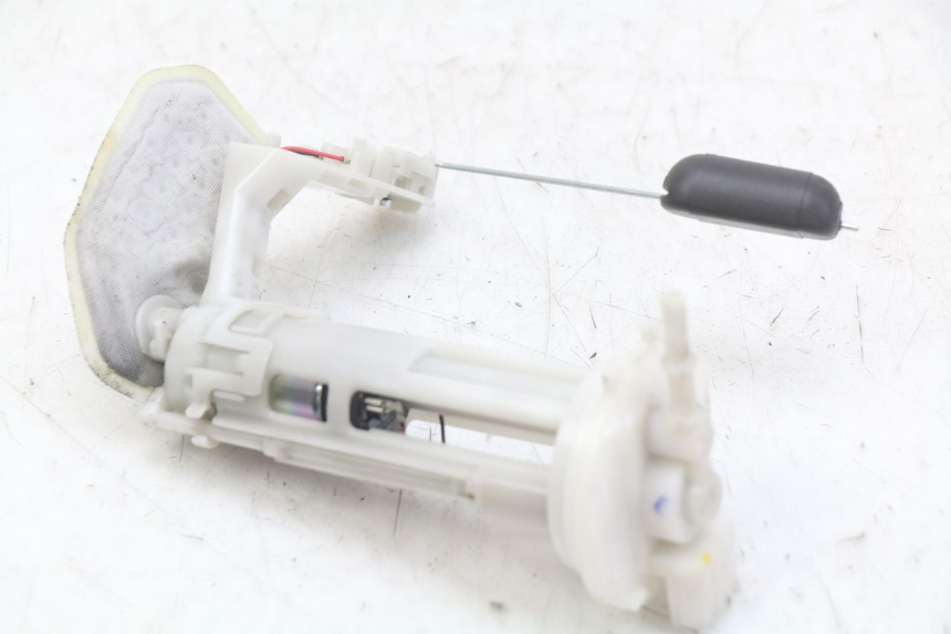 photo de FUEL PUMP HONDA FORZA 125 (2015 - 2016) - Technical close-up