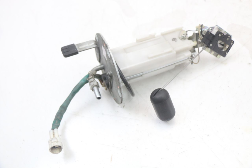photo de FUEL PUMP SUZUKI GSR 750 (2011 - 2017) - Component detail