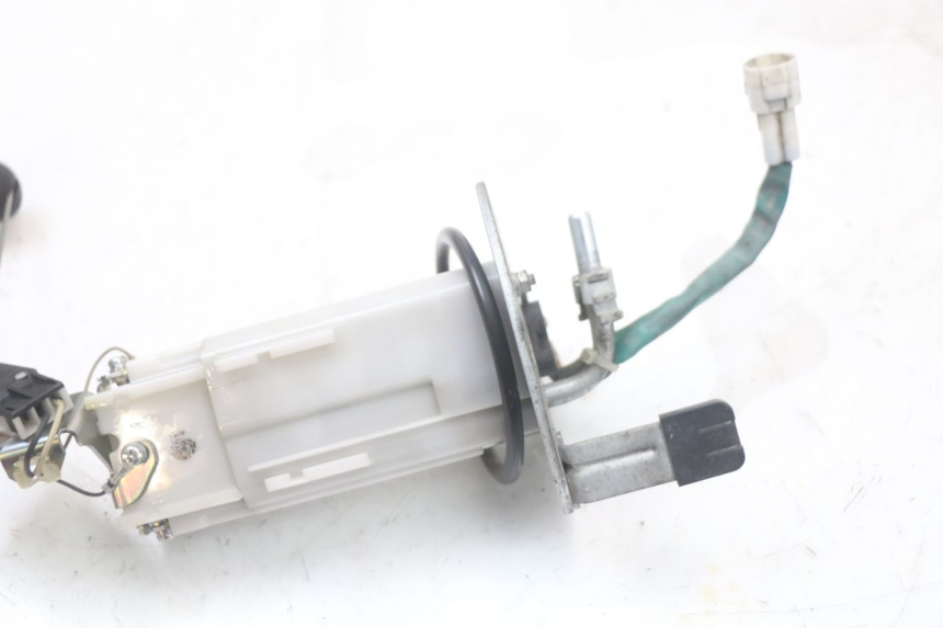 photo de FUEL PUMP SUZUKI GSR 750 (2011 - 2017) - Checked used part