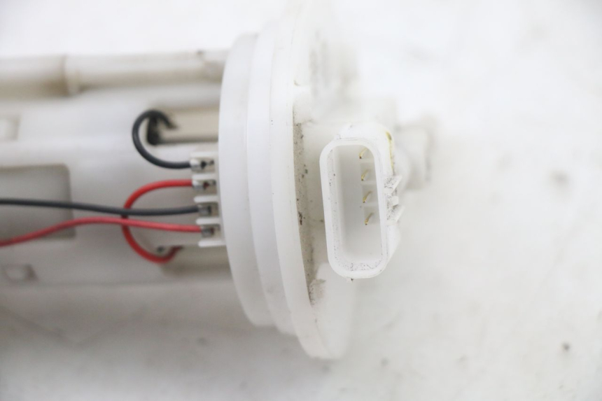 photo de FUEL PUMP HONDA SH i 300 (2015 - 2020) - Alternative perspective