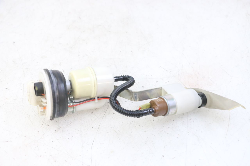 photo de FUEL PUMP PIAGGIO IE MP3 YOURBAN 300 (2011 - 2016) - Surface and material condition