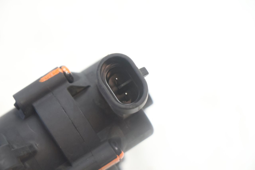 photo de FUEL PUMP PEUGEOT KISBEE 4T 50 (2018 - 2022) - Alternative perspective
