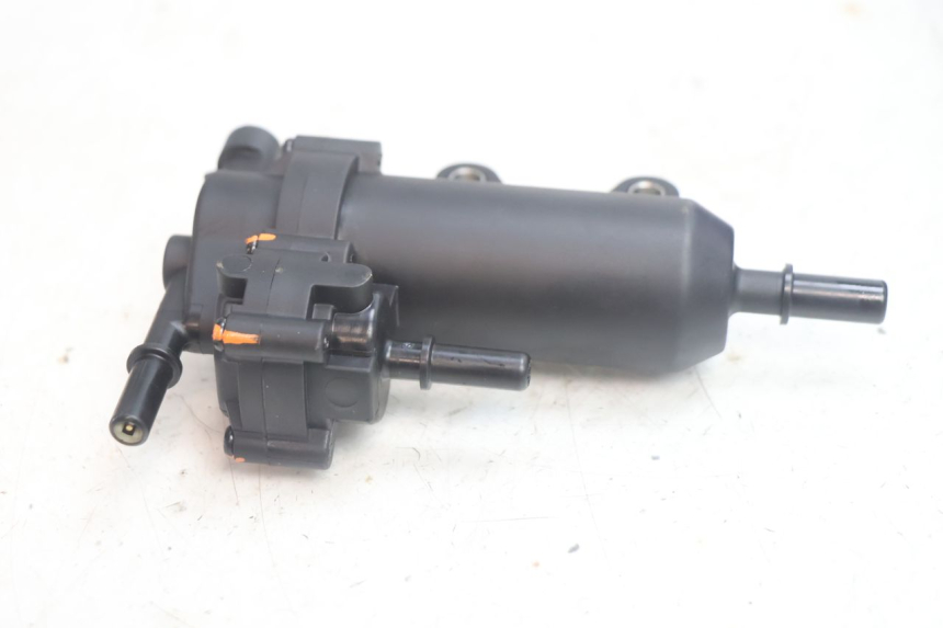 photo de FUEL PUMP PEUGEOT KISBEE 4T 50 (2018 - 2022) - Fixing points details
