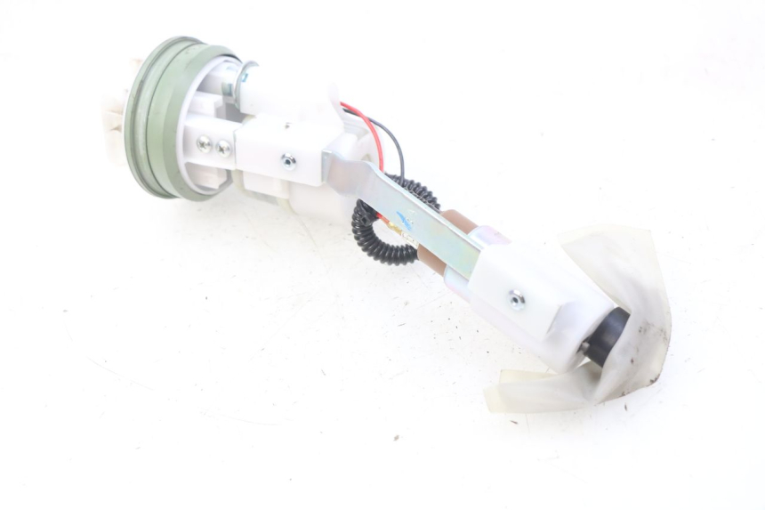 photo de FUEL PUMP PIAGGIO LIBERTY IGET 4T 50 (2015 - 2020) - Fixing points details