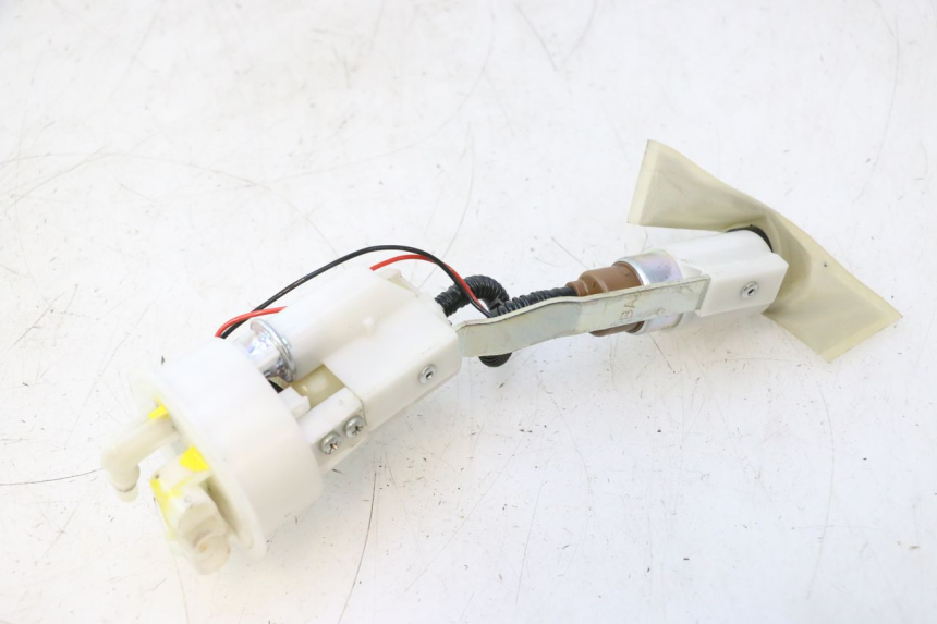 photo de FUEL PUMP PIAGGIO LIBERTY IGET 4T 50 (2015 - 2020) - Alternative perspective