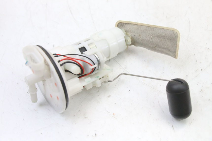 photo de FUEL PUMP LONGJIA SHARPY 125 (2020 - 2024) - Zoom on usage condition