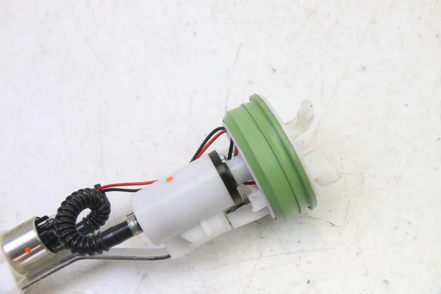photo de FUEL PUMP PIAGGIO MP3 HPE 310 (2024 - 2025) - Zoom on usage condition