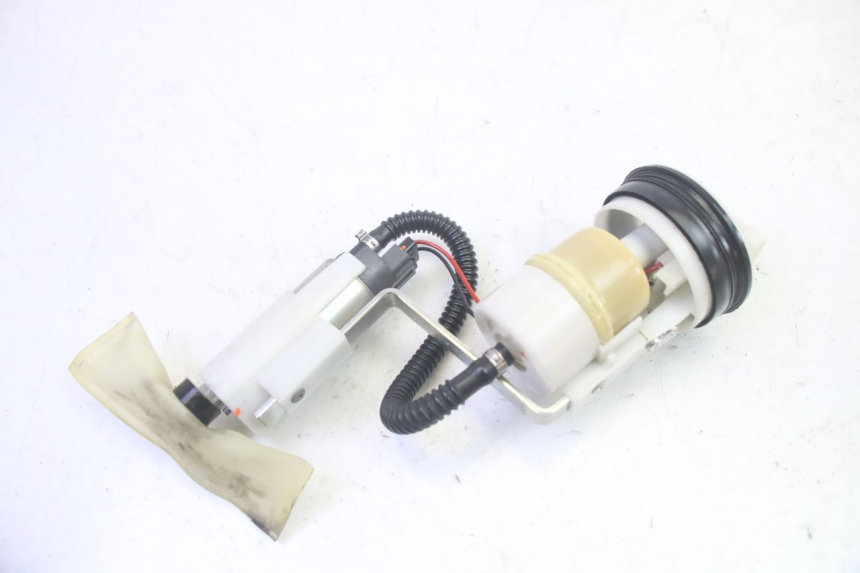 photo de FUEL PUMP PIAGGIO MP3 LT 400 (2007 - 2012) - Main view
