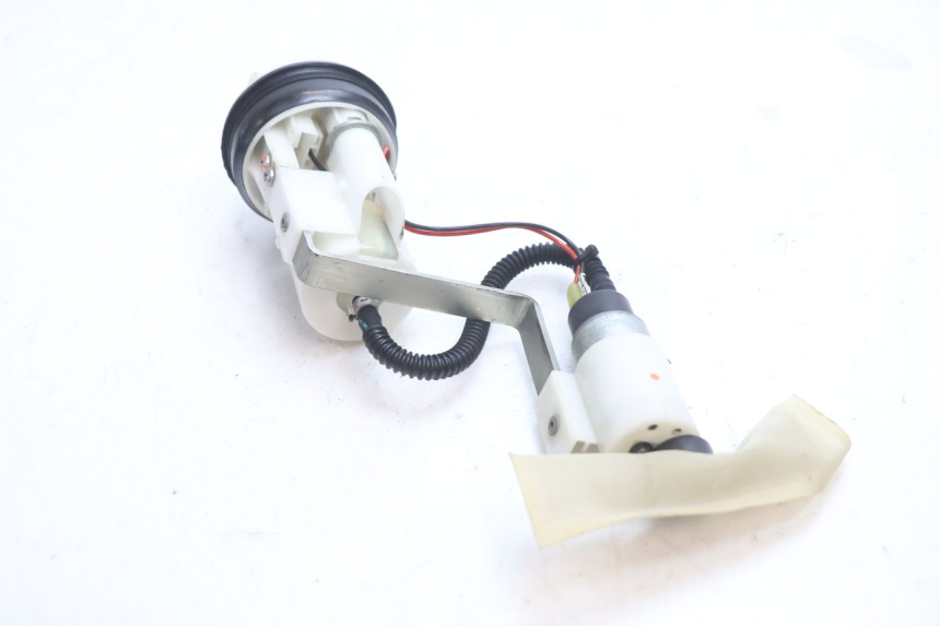 photo de FUEL PUMP PIAGGIO MP3 LT 300 (2010 - 2016) - Surface and material condition