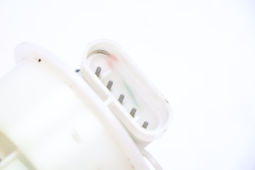 photo de FUEL PUMP PIAGGIO MP3 LT 400 (2007 - 2012) - Alternative perspective