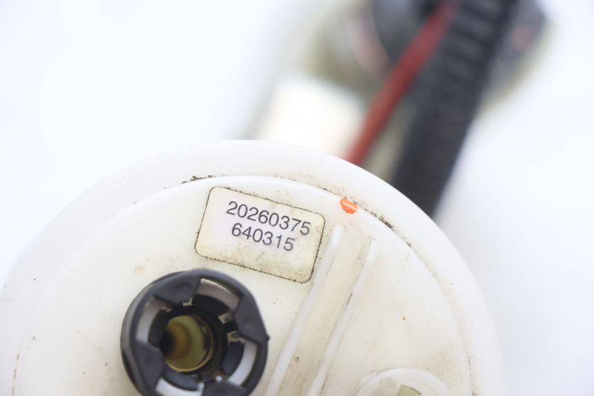 photo de FUEL PUMP PIAGGIO MP3 LT 400 (2007 - 2012) - Surface and material condition