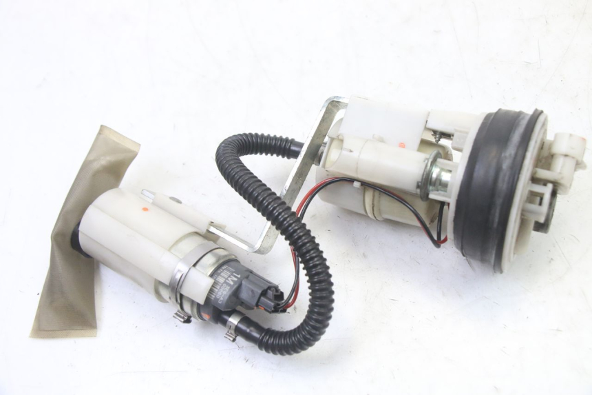 photo de FUEL PUMP PIAGGIO MP3 500 (2011 - 2015) - Alternative perspective