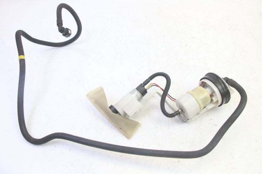 photo de FUEL PUMP PIAGGIO MP3 RL 250 (2006 - 2010) - Main view