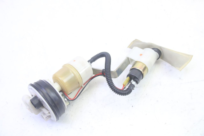 photo de FUEL PUMP PIAGGIO MP3 RL 250 (2006 - 2010) - Alternative perspective