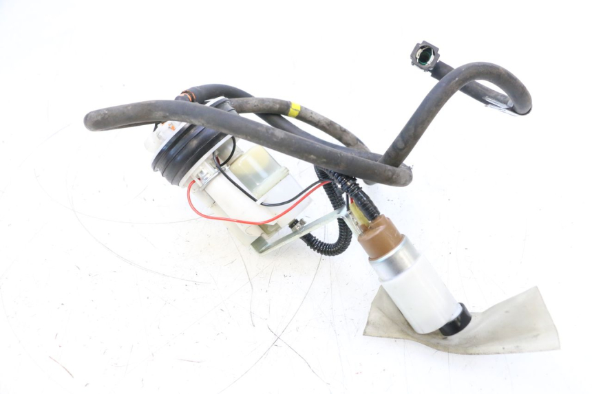 photo de FUEL PUMP PIAGGIO MP3 RL 250 (2006 - 2010) - Surface and material condition