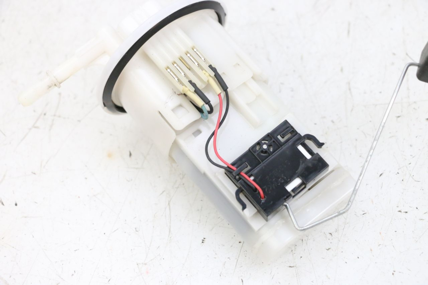 photo de FUEL PUMP YAMAHA MT-07 MT07 ABS 700 (2018 - 2020) - Fixing points details