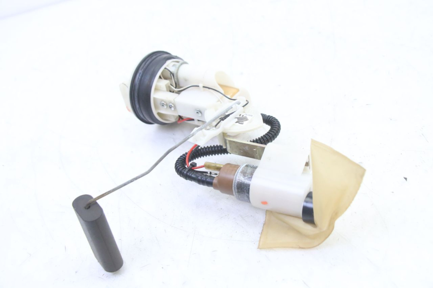 photo de FUEL PUMP GILERA NEXUS 125 (2009 - 2013) - Fixing points details