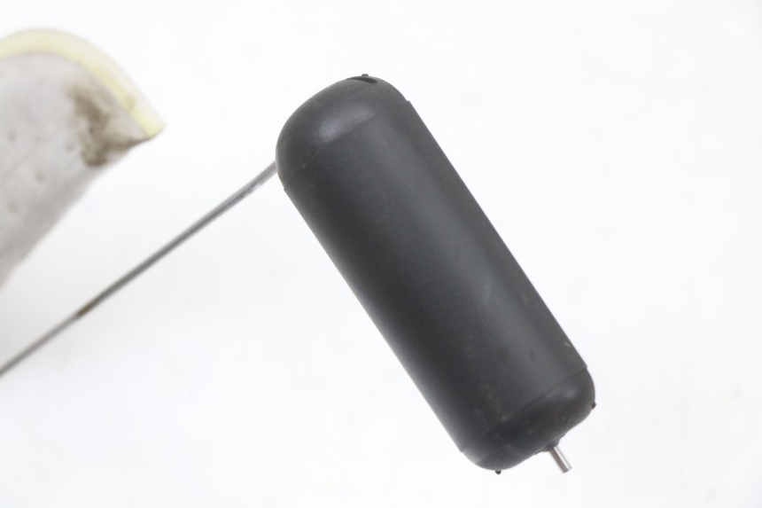 photo de FUEL PUMP HONDA NHX LEAD 110 (2008 - 2010) - Technical close-up