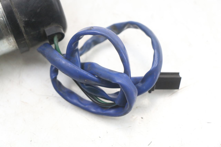 photo de FUEL PUMP HONDA NTV DEAUVILLE 650 (1998 - 2001) - Technical close-up