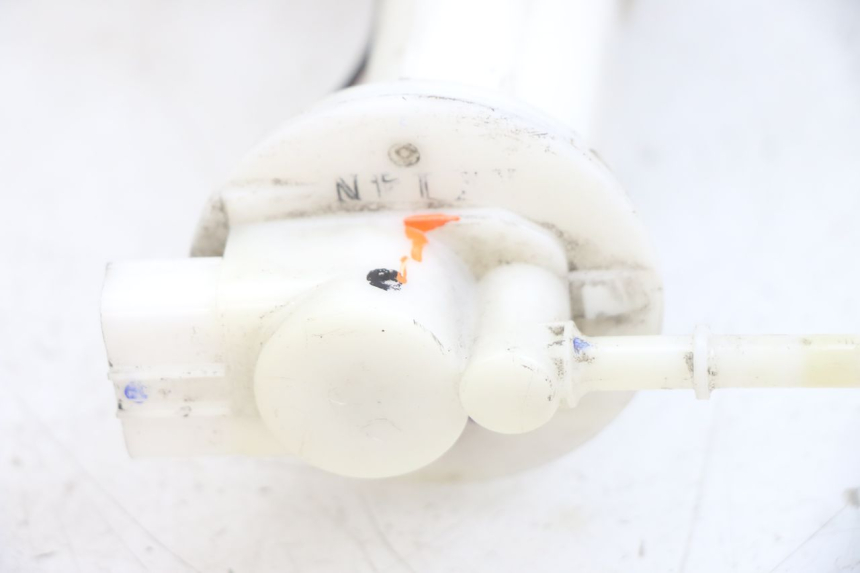 photo de FUEL PUMP HONDA PCX (JF28) 125 (2009 - 2011) - Technical close-up