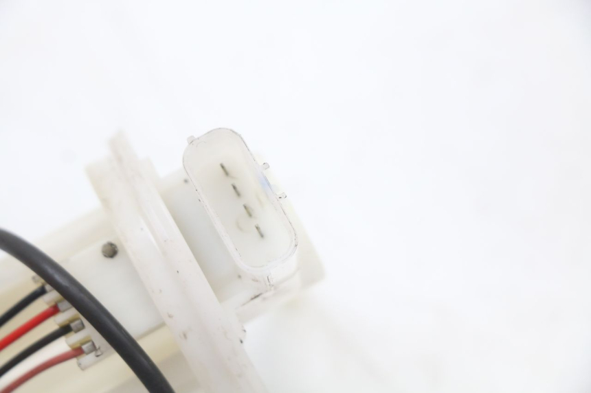 photo de FUEL PUMP HONDA PCX (JF28) 125 (2009 - 2011) - Zoom on usage condition