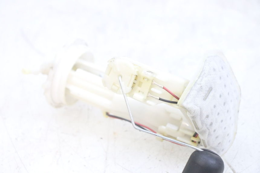 photo de FUEL PUMP HONDA PCX (JF47) 125 (2012 - 2013) - Zoom on usage condition