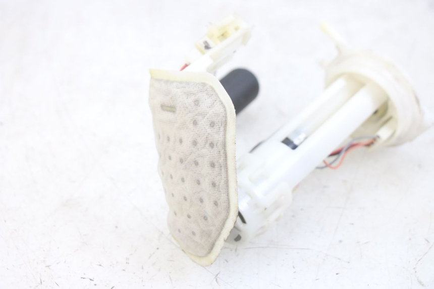 photo de FUEL PUMP HONDA PCX (JF47) 125 (2012 - 2013) - Technical close-up