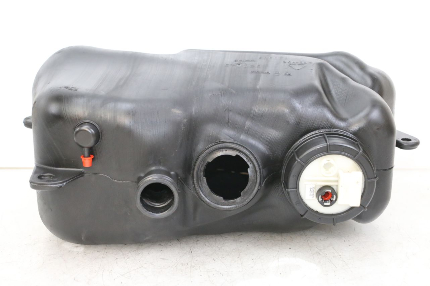 photo de FUEL PUMP PIAGGIO MP3 LT 400 (2007 - 2012) - Technical close-up